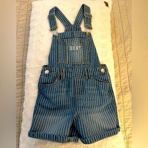 Over all shorts DKNY